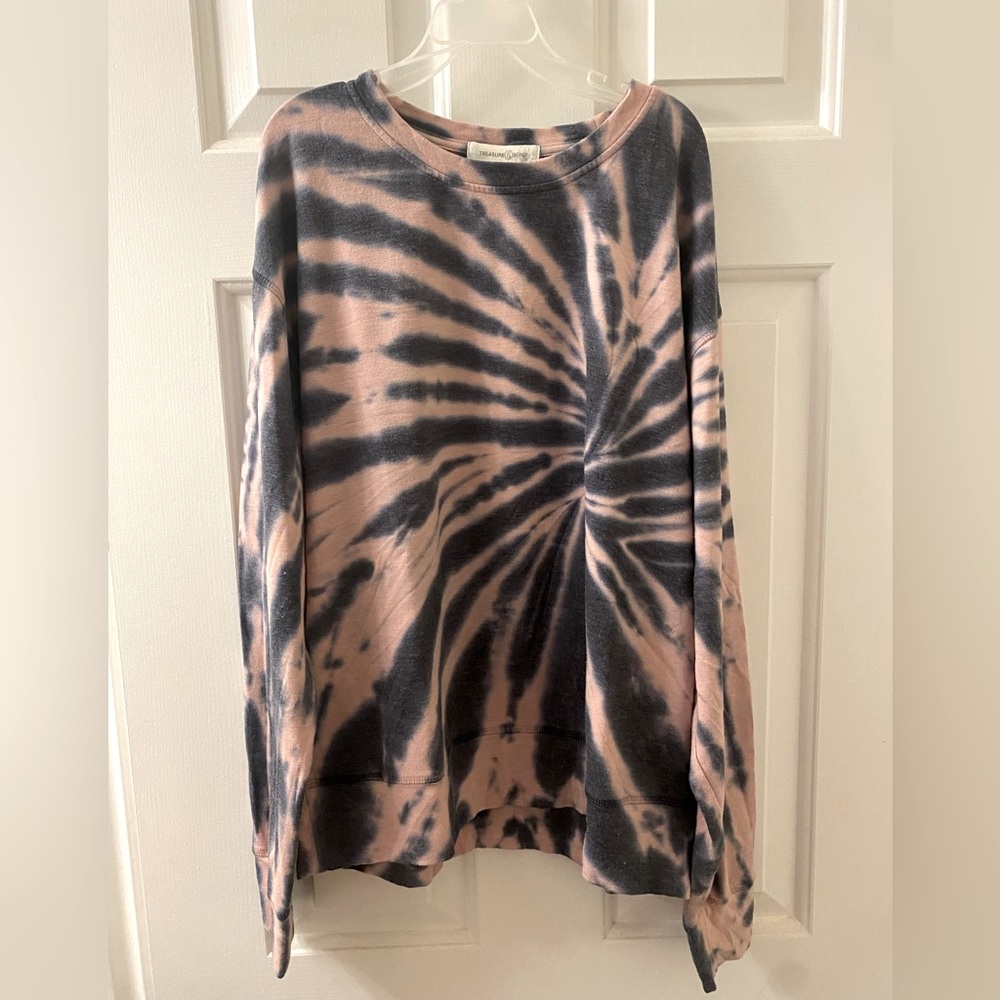 Pink and blue long sleeve Tie dye sweatshirt